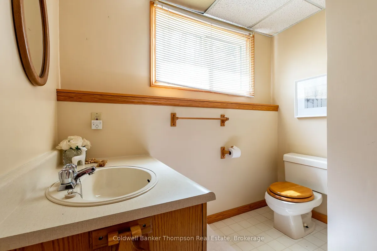 20 Southdale Drive, ON P1H 1T6