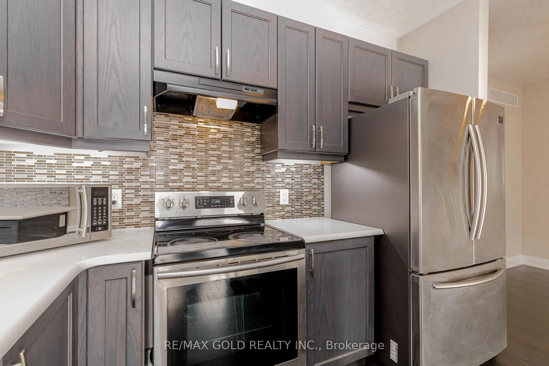 352 Sedgewood Street, ON N2P 0H9