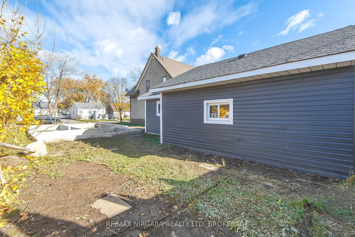 397 Gatfield Avenue, ON L3B 5B1