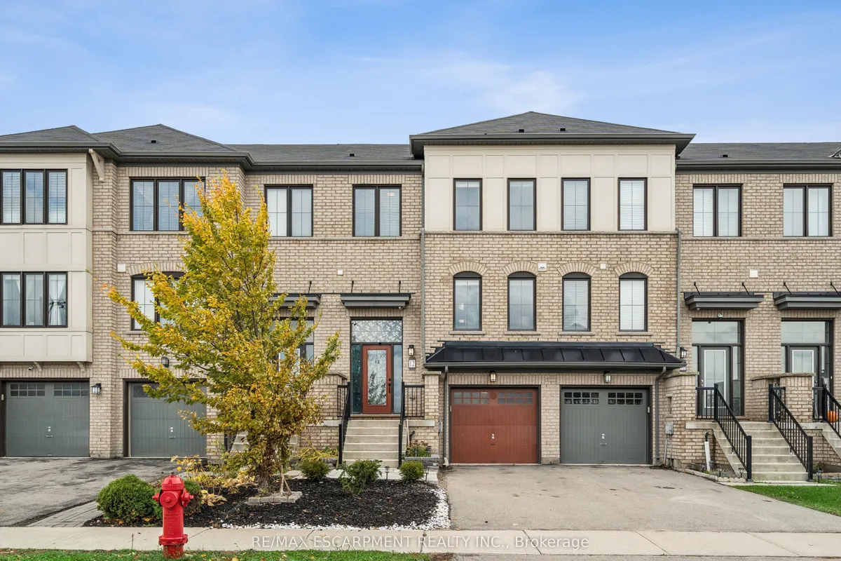 12 Crafter Crescent, ON L8J 0H6