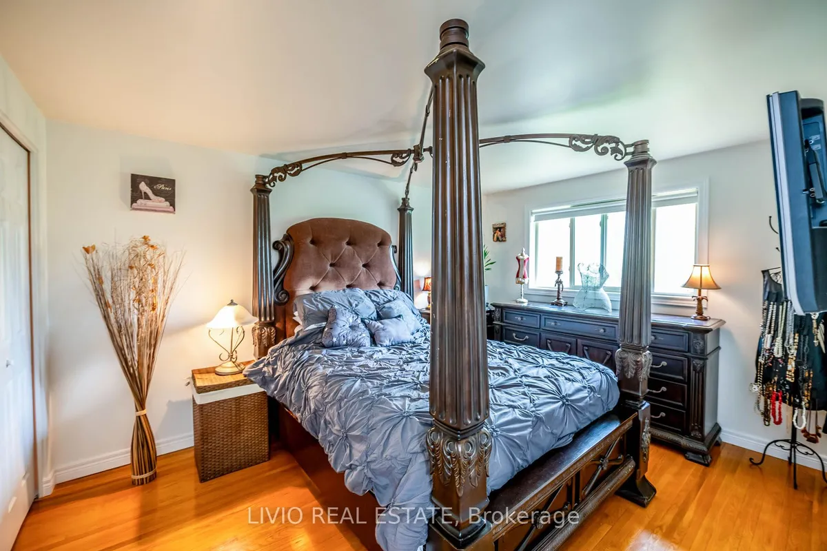 122 Forest Hill Road, ON L3M 1A3