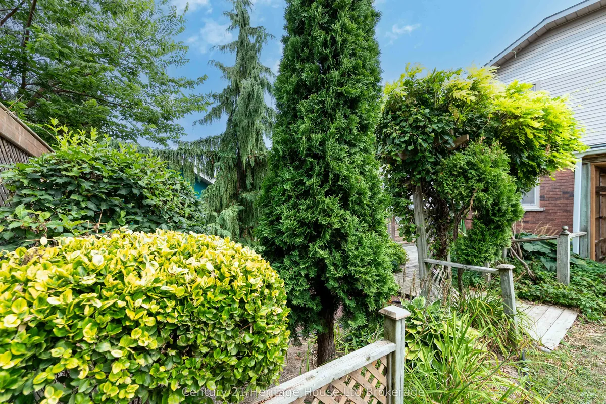 549 Lansdowne Avenue, ON N4T 1J8