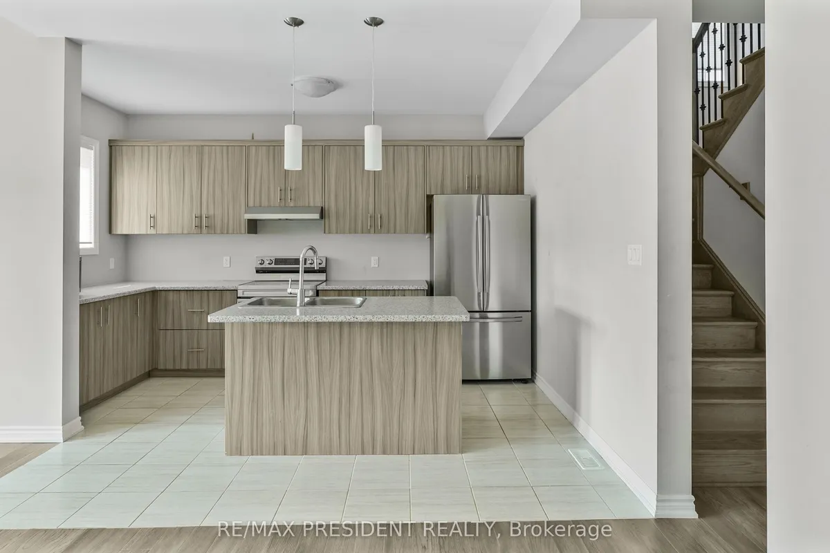 28 Mclaughlin Street, ON L3B 0J8