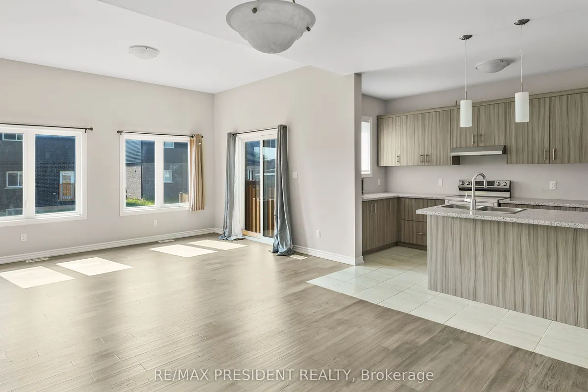 28 Mclaughlin Street, ON L3B 0J8