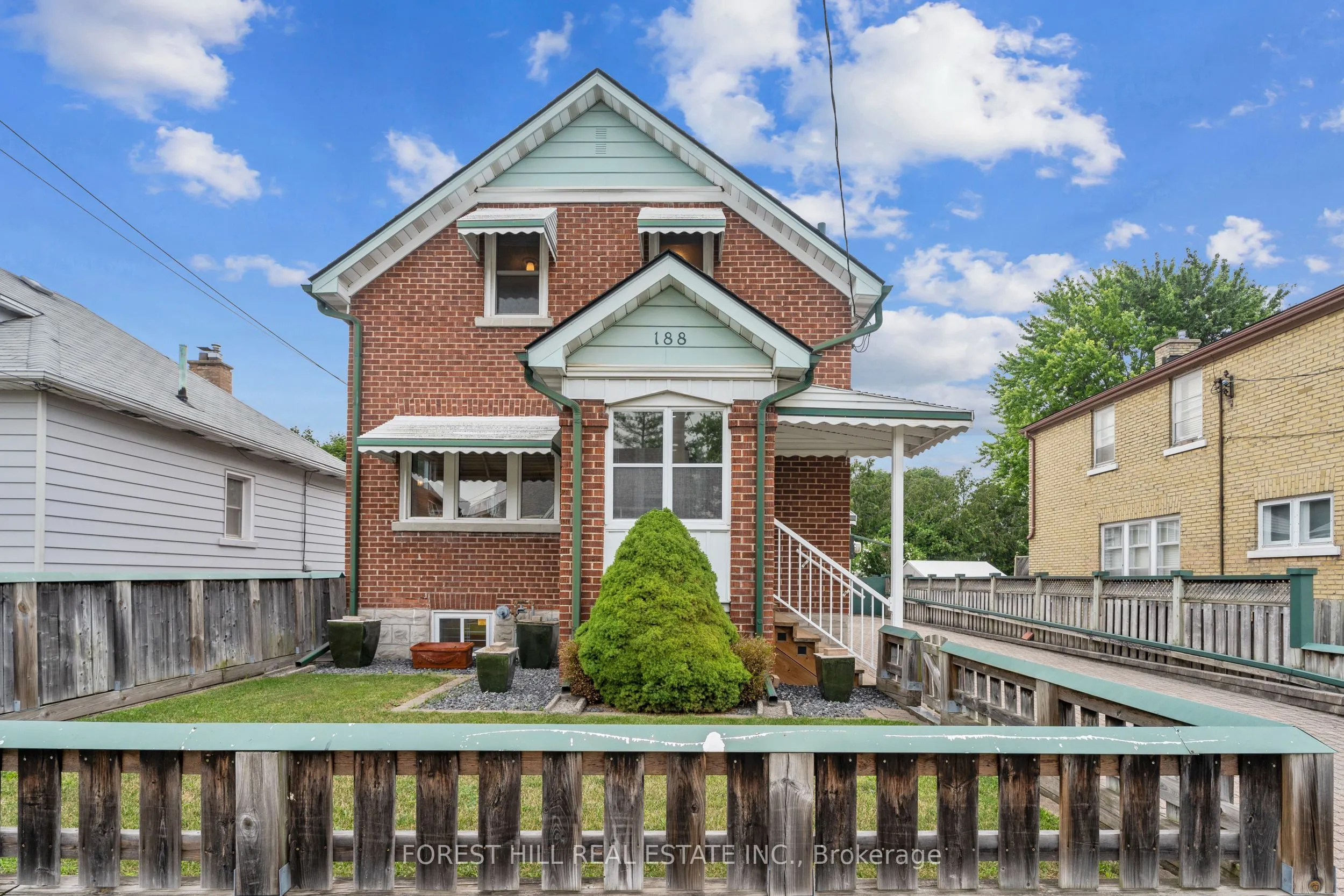 188 Wentworth Avenue, ON N2M 3S4