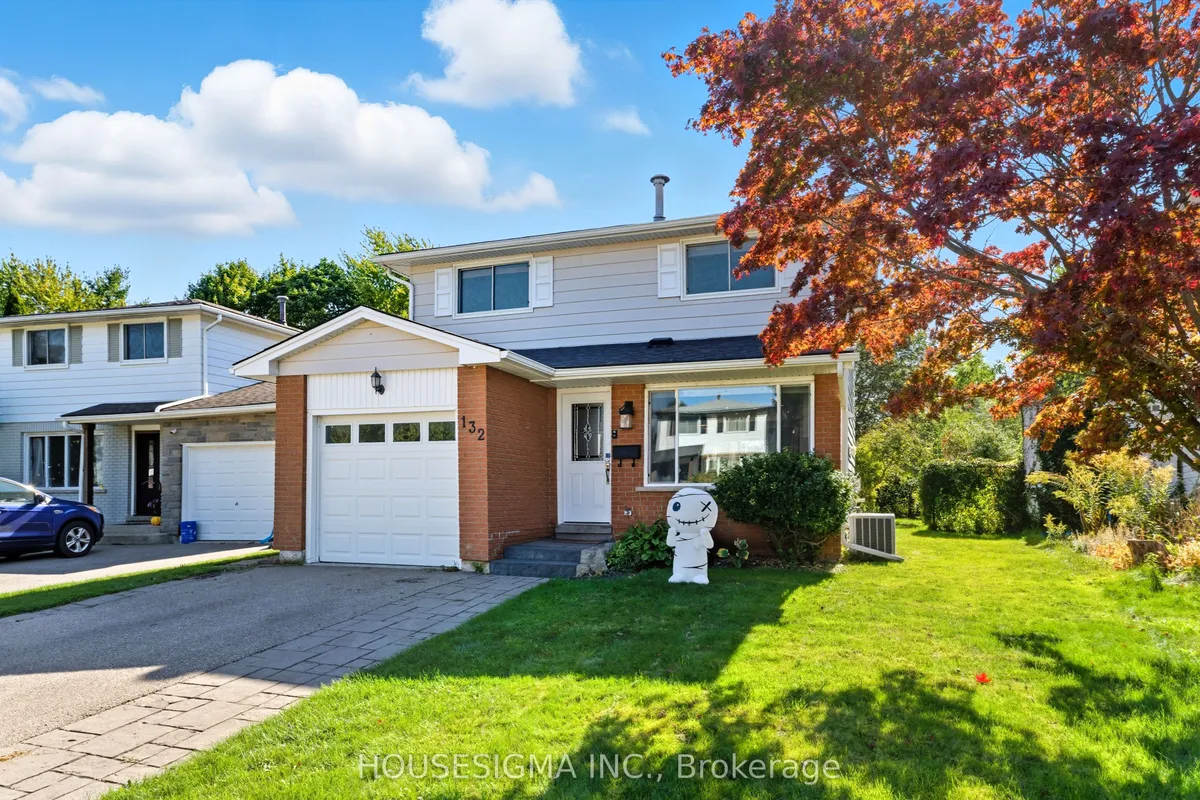 132 Forest Glen Crescent, ON N2N 1C8