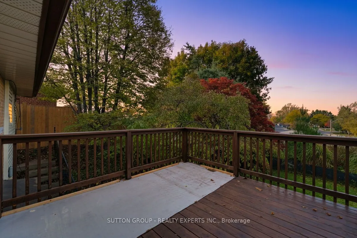 893 CROMWELL Street, ON N4S 5B4