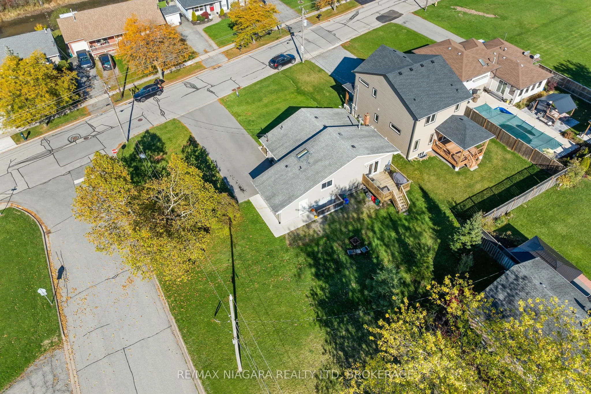Detached interior view at 3465 EAST MAIN Street Fort Erie