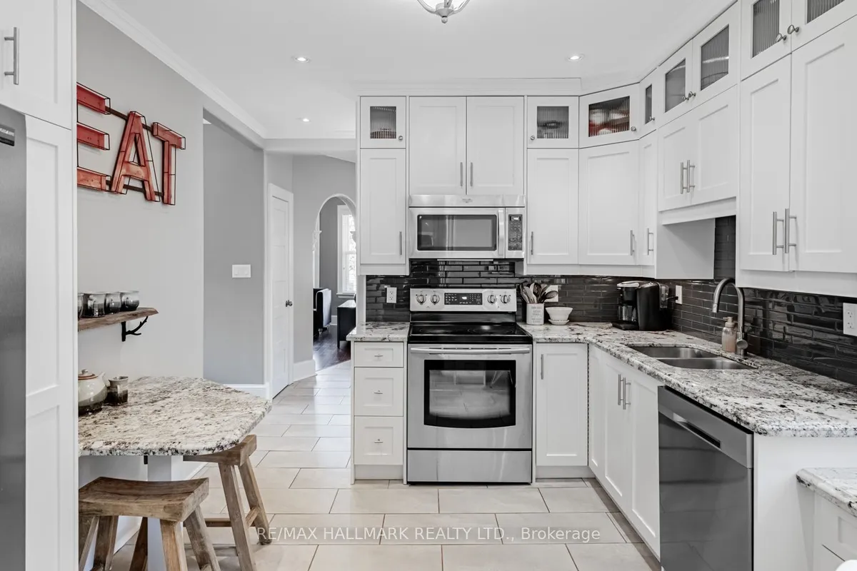 407 Aberdeen Avenue, ON L8P 2R9