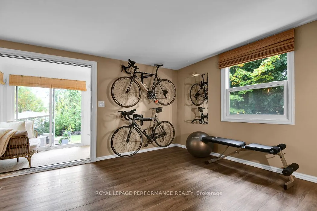 5583 Manotick Main Street, ON K4M 1A9