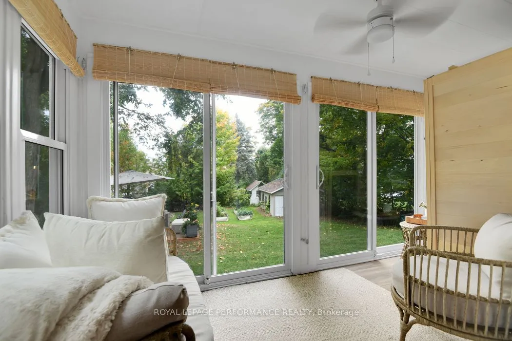 5583 Manotick Main Street, ON K4M 1A9