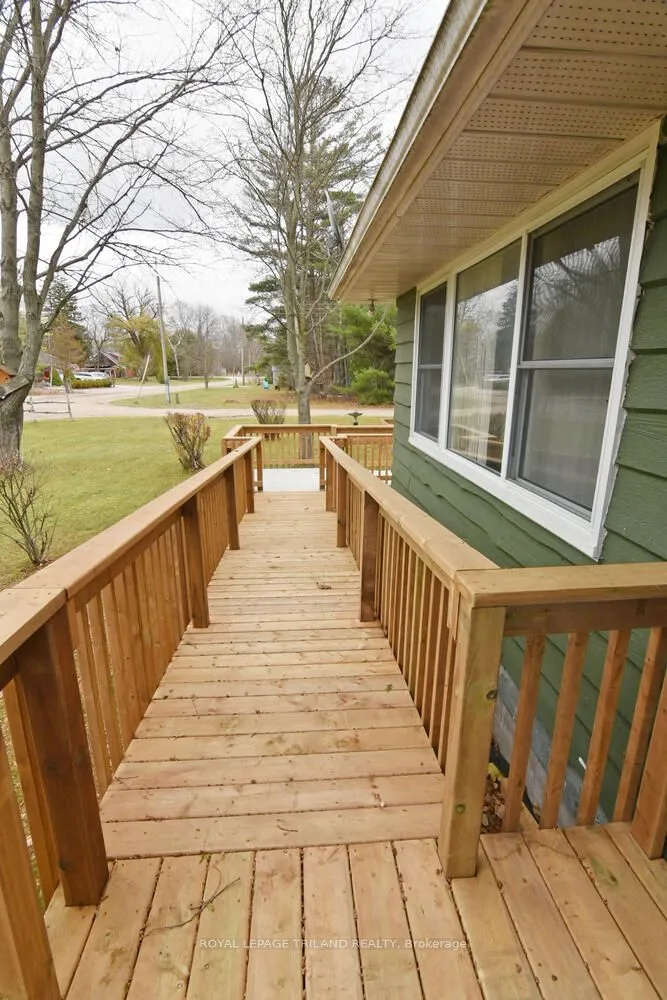 Detached living room at 9599 Pleasant Road Lambton Shores