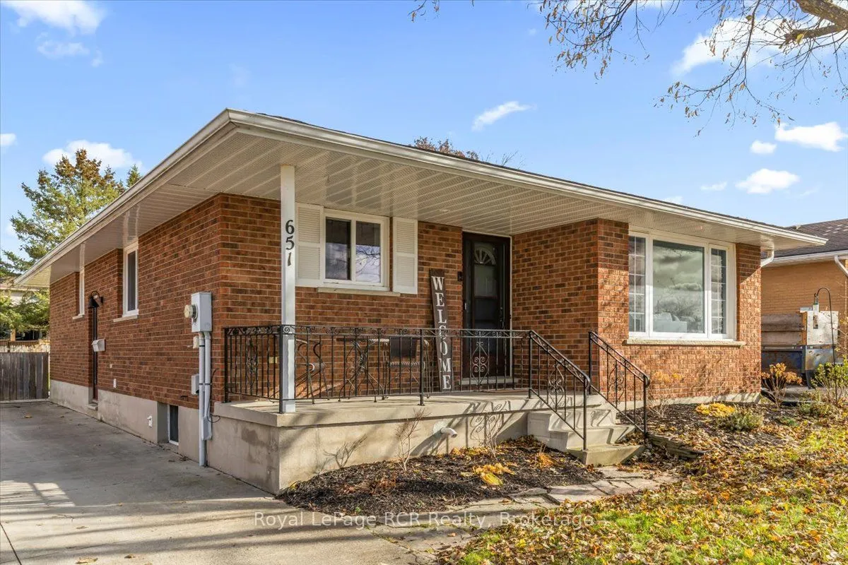 651 19th Avenue, ON N4N 3M8