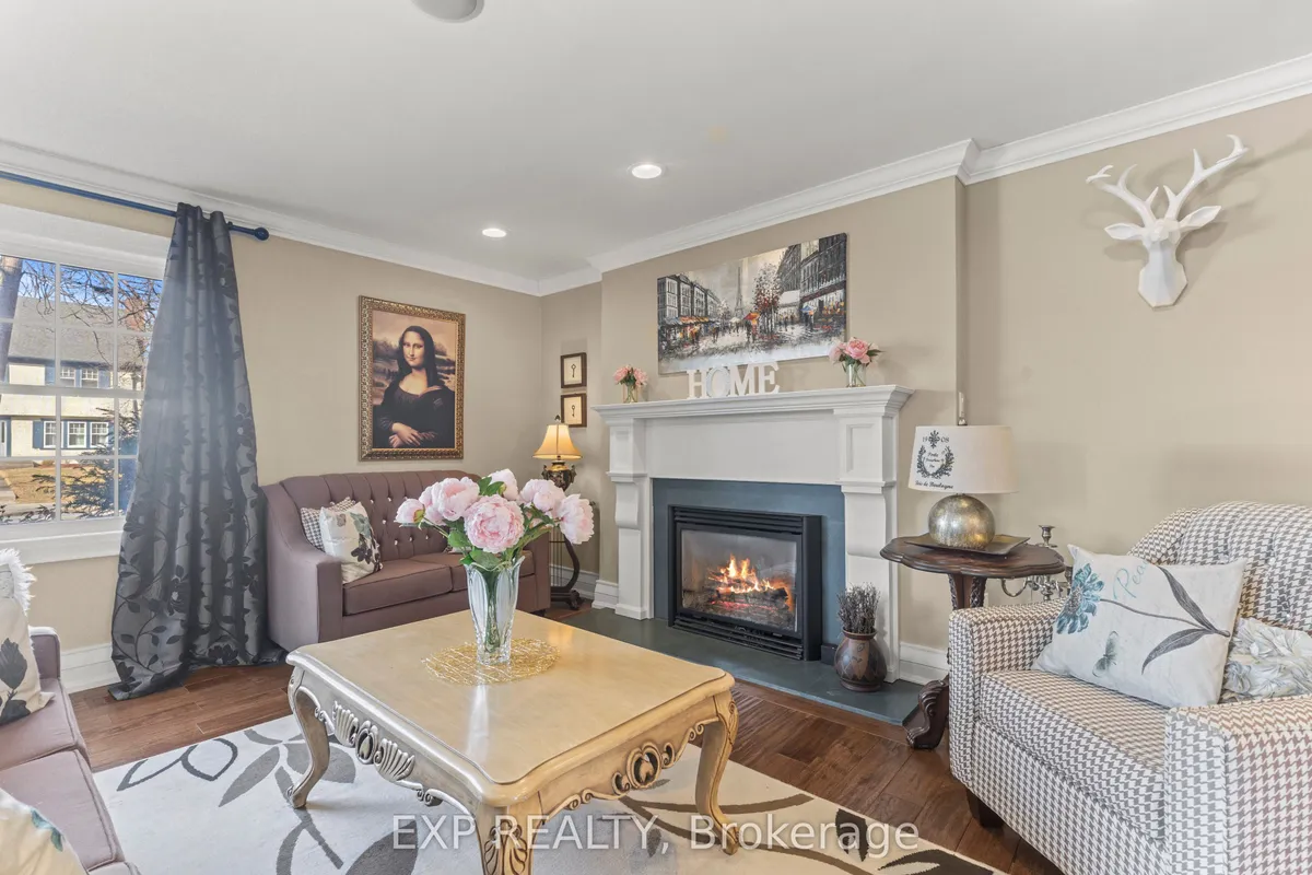 211 Merritt Street, ON L3C 4T8