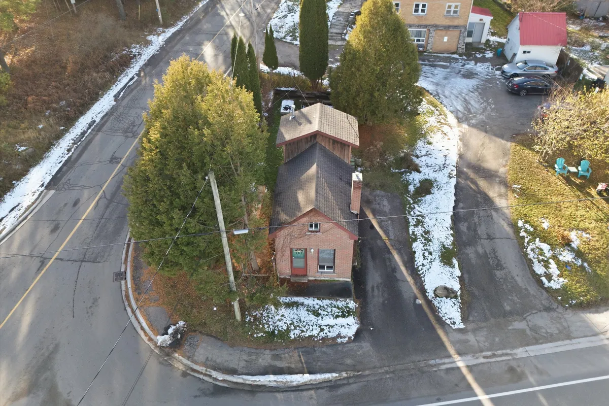 107 Brunel Road, ON P1H 1R1