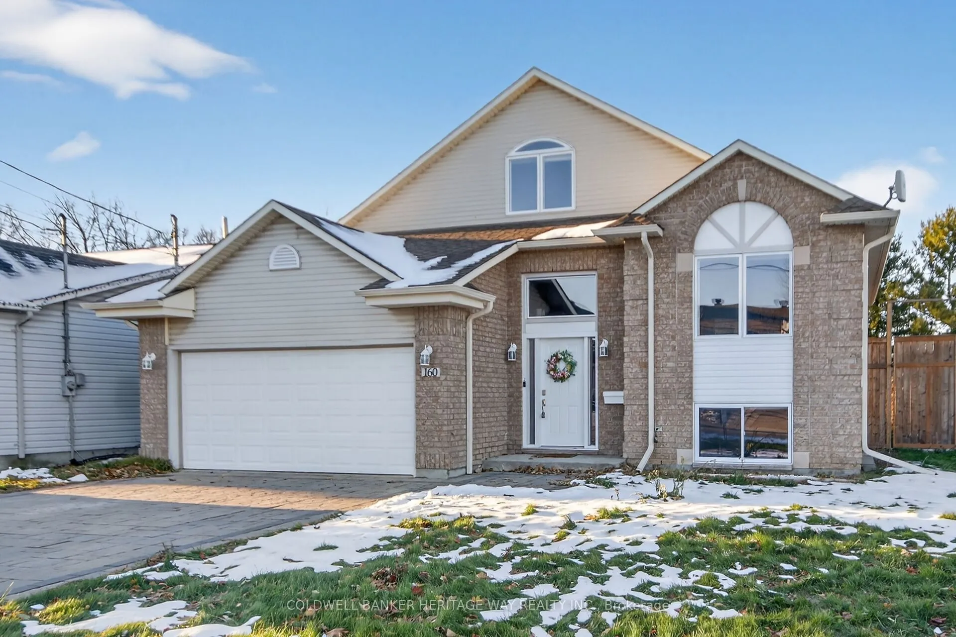 160 Patterson Crescent, ON K7C 4P3