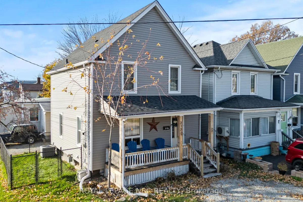 313 Burgar Street, ON L3B 2T5