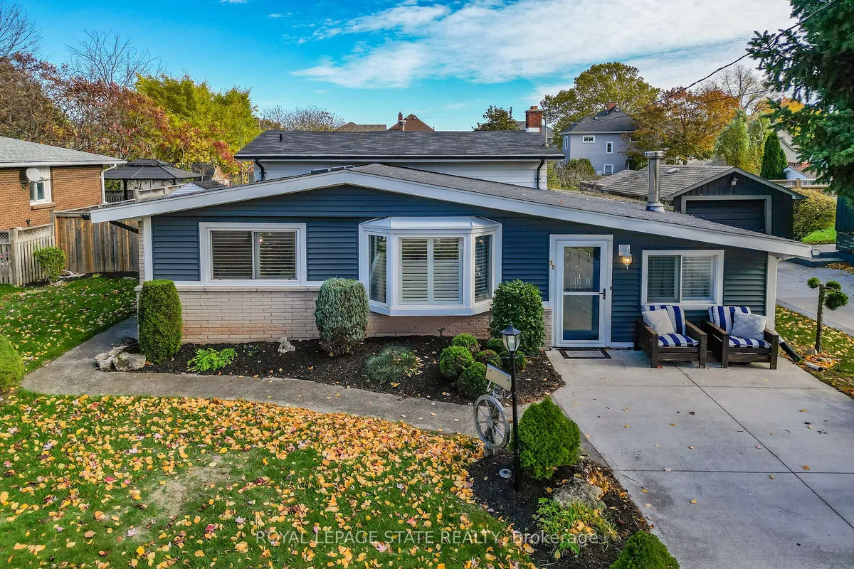 15 Grand Avenue, ON L3M 2R6