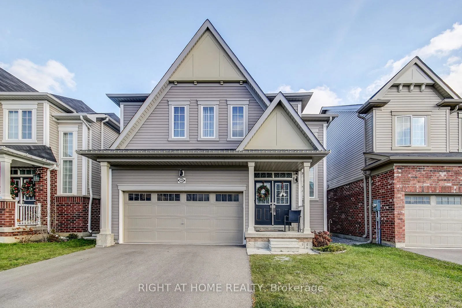 40 Mcwatters Street, ON L0R 1C0