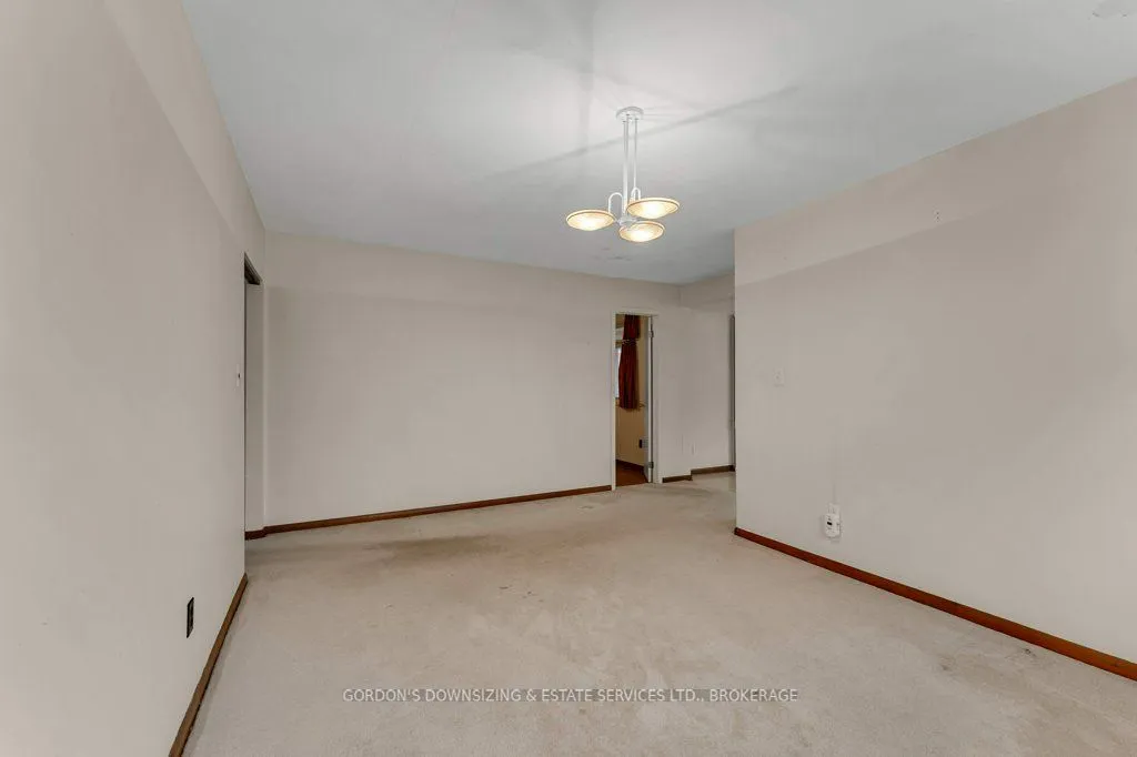 14 Mulcaster Street, ON K7M 2V5