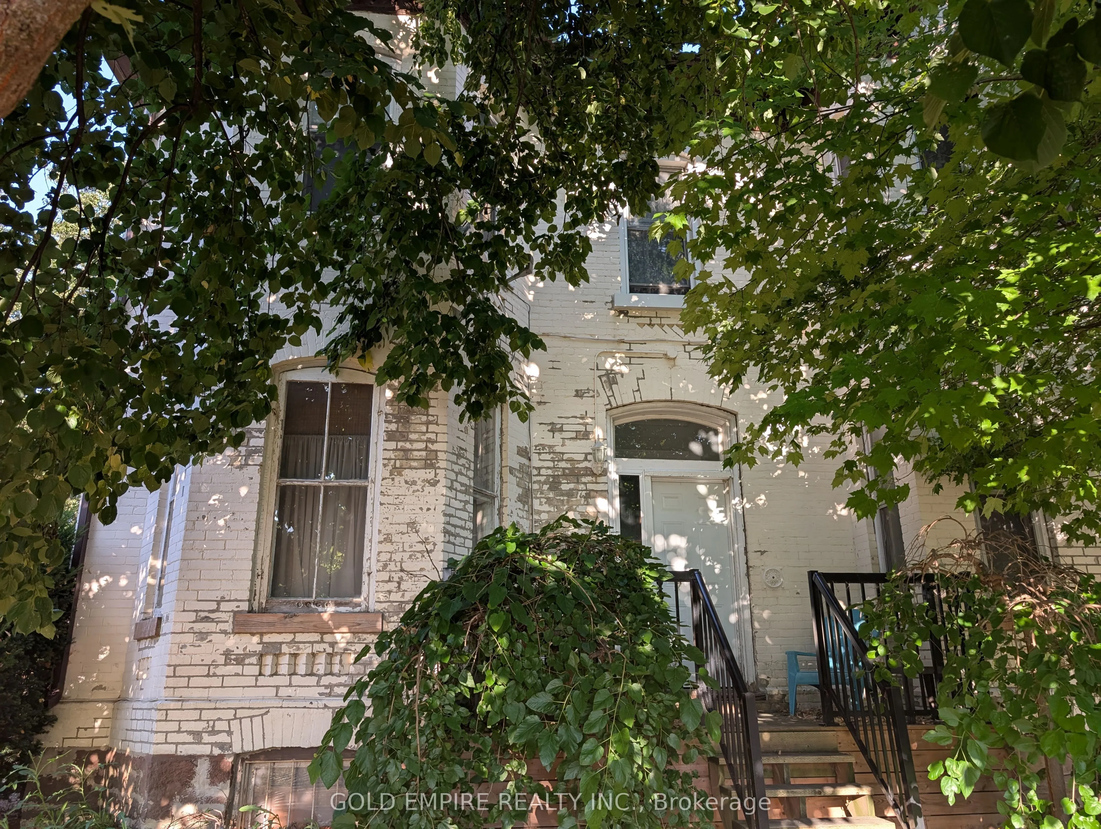 42 Wellington Street, ON N4S 6P3