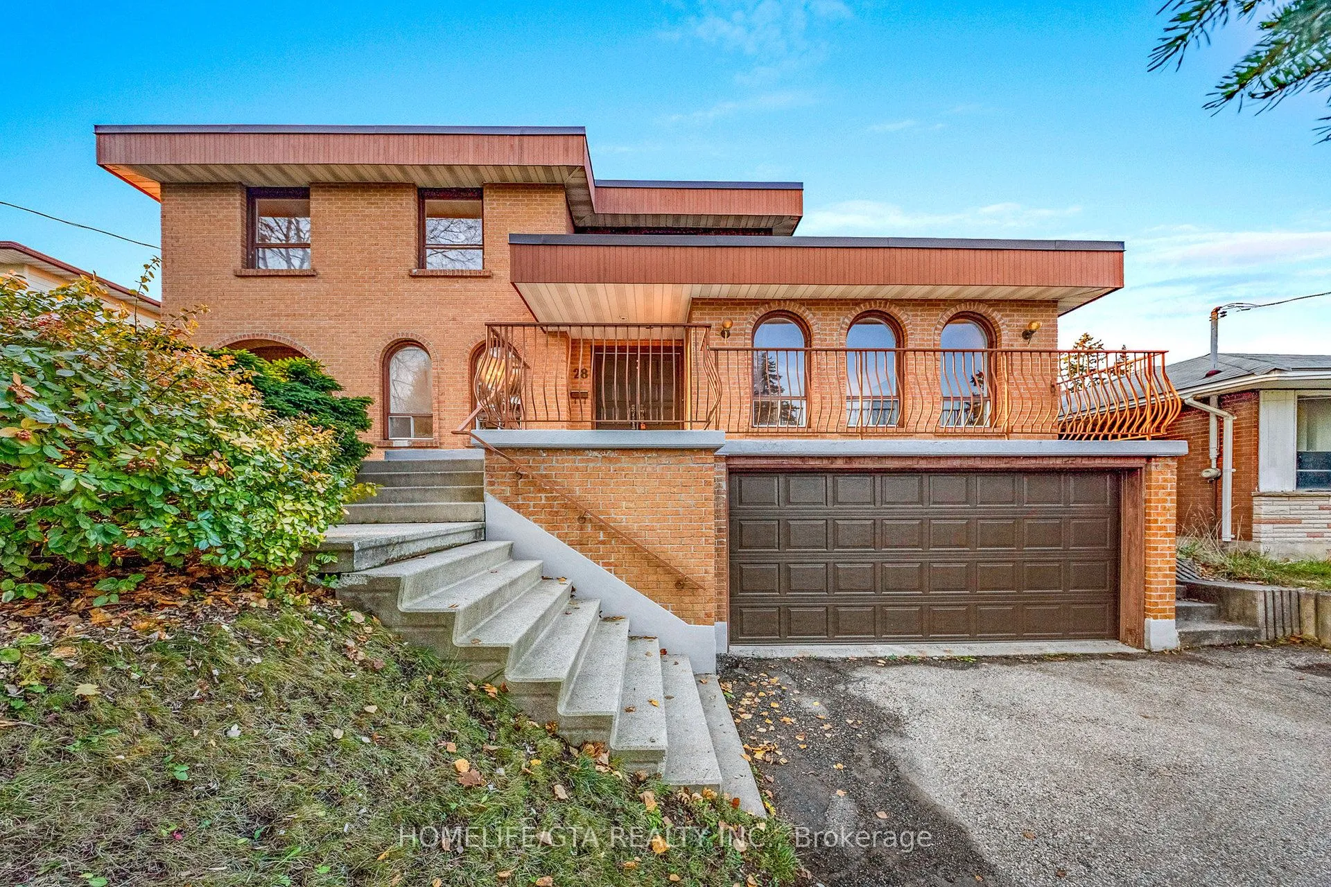 28 Wilkins Drive, ON N2E 1L2