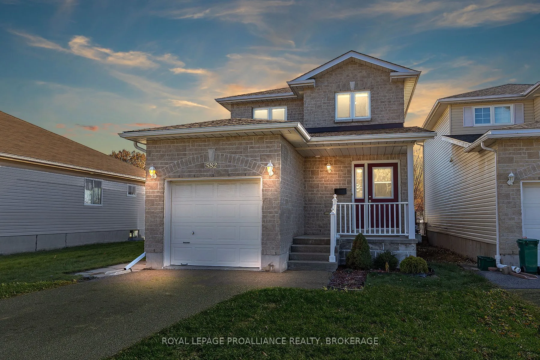 582 Heritage Court, ON K7M 9C9