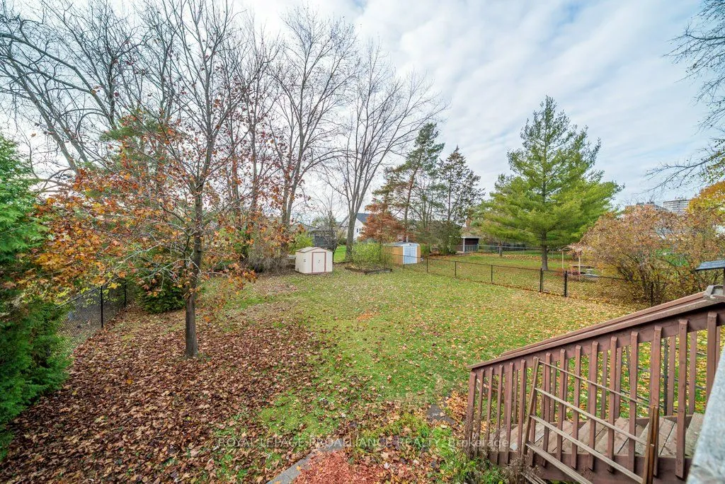 100 Selena Avenue, ON K8P 4C4