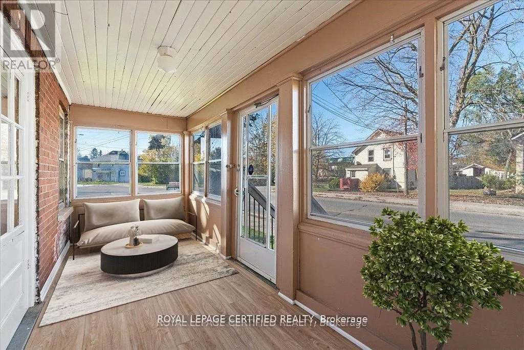 201 Station Street, ON K8N 2T5