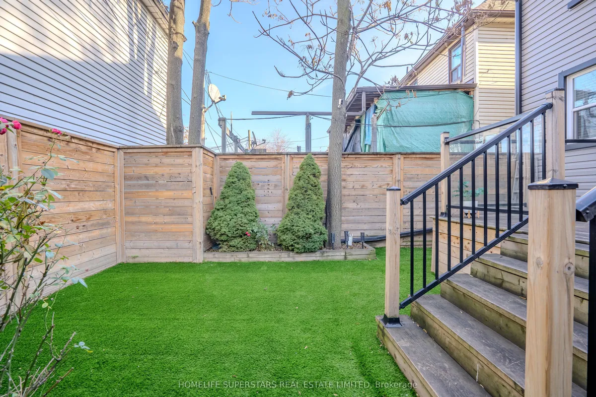 73 Clinton Street, ON L8L 3K1