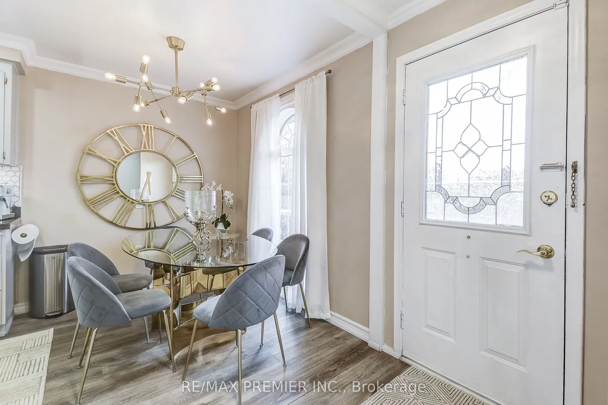 83 Birchview Drive, ON L8T 4P6