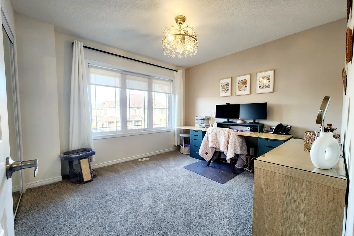 93 Cactus Crescent, ON L8J 0M4