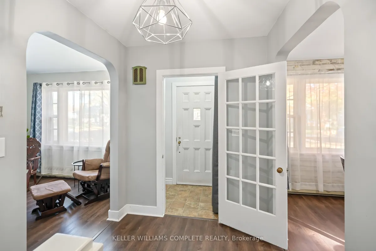 111 Price Avenue, ON L3C 3Y3