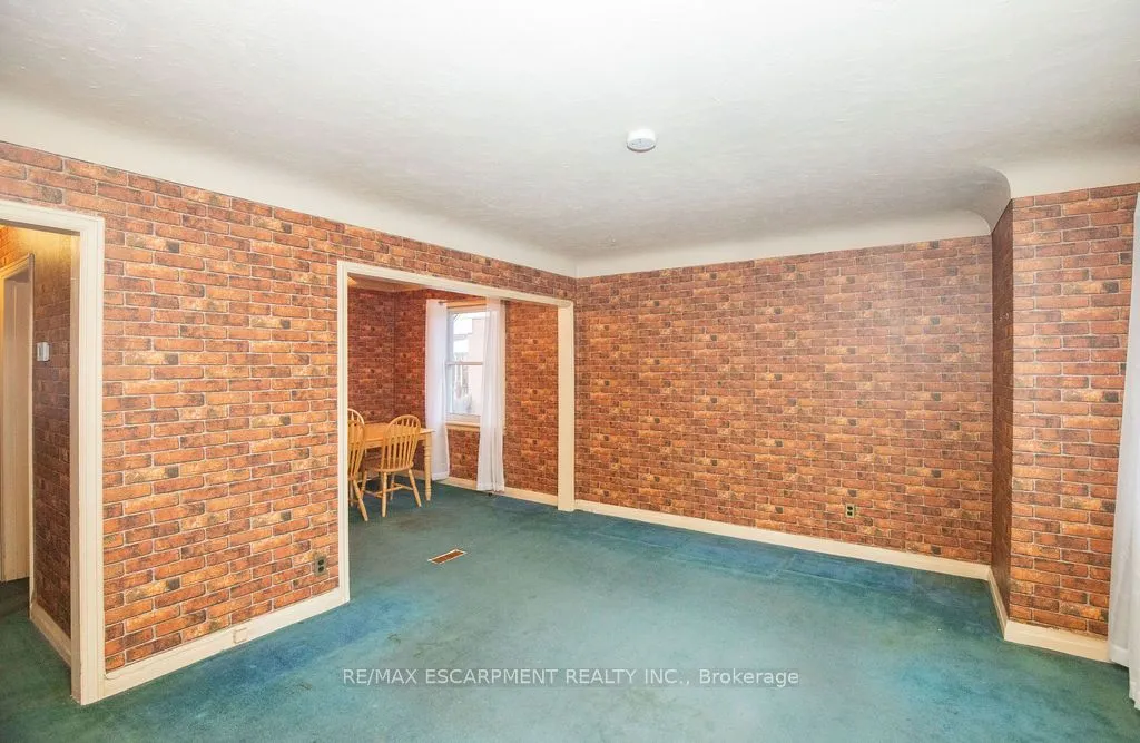 156 East 36th Street, ON L8W 1C8