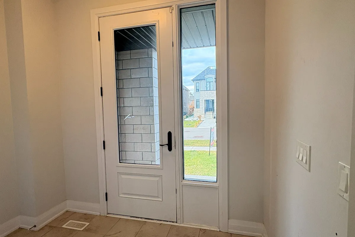 995 Edinburgh Drive, ON N4T 0G8