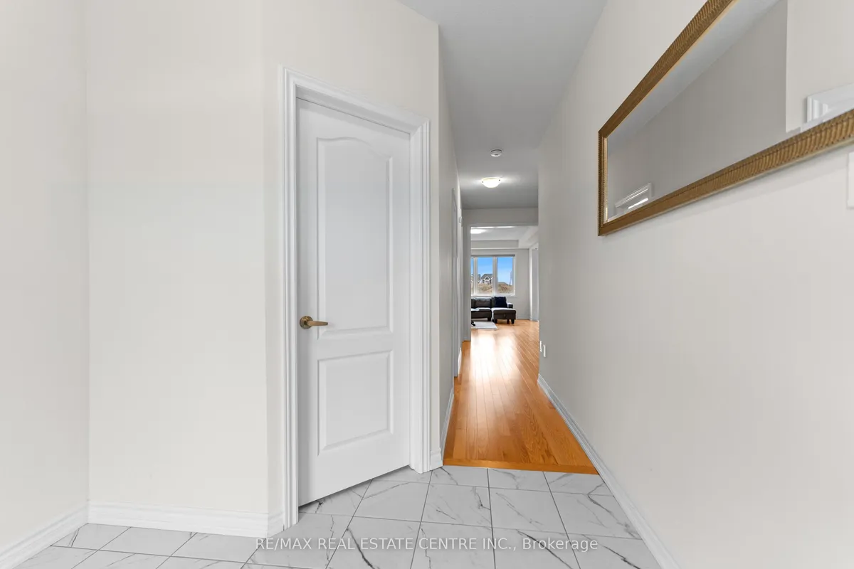 22 Peach Street, ON L2E 6S4