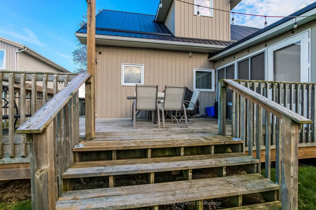 1 Duncan Street, ON N0E 1T0