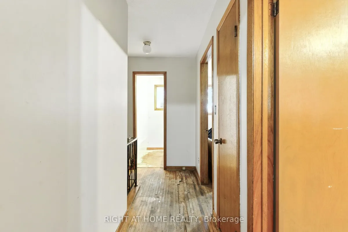 4363 Meadowvale Drive, ON L2E 5W8