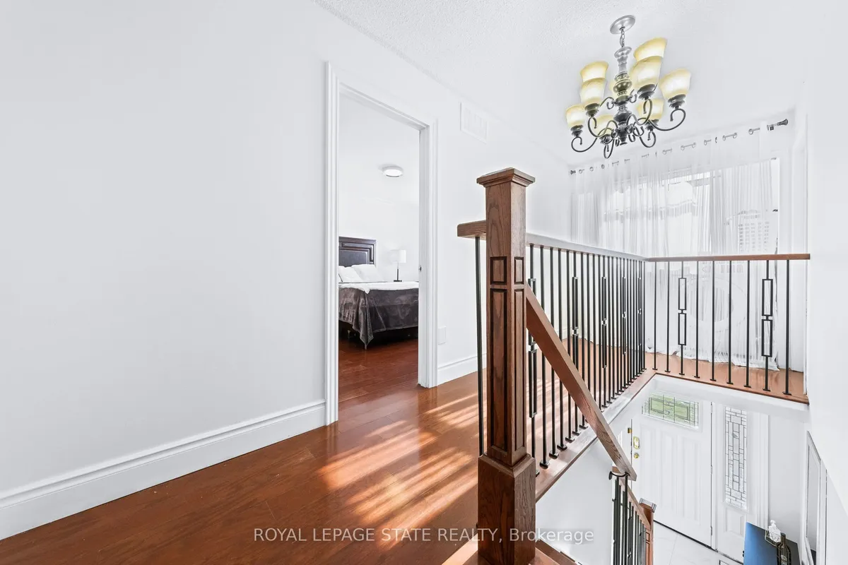 46 Novoco Drive, ON L9C 7E8