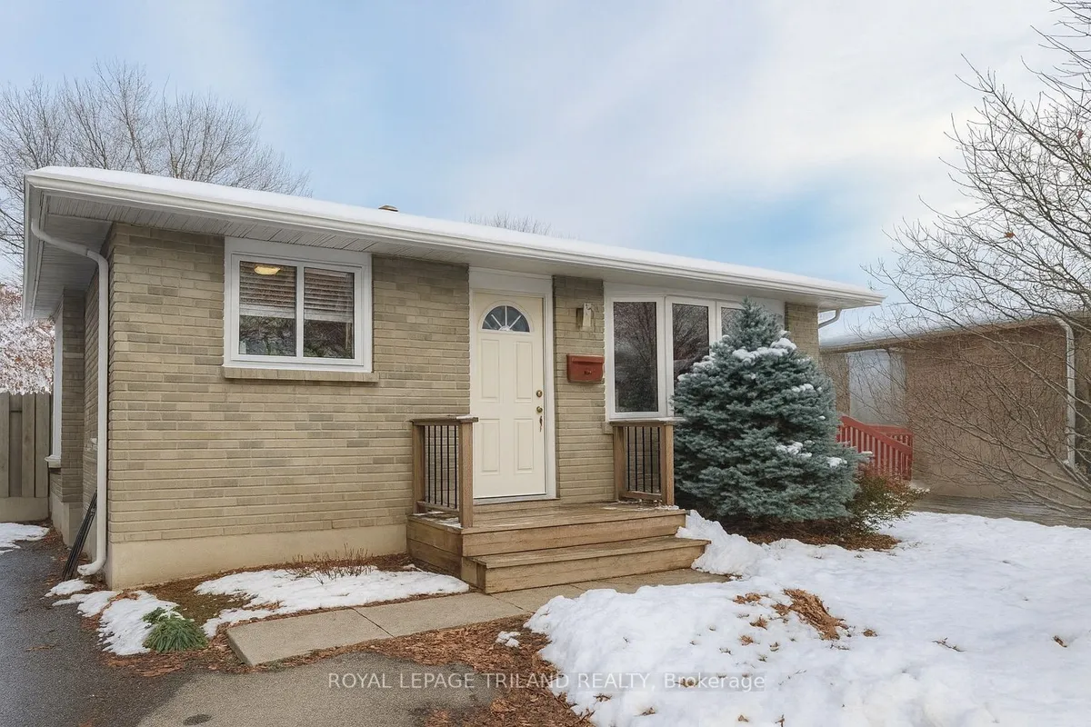 76 DUDLEY Crescent, ON N6E 1S5