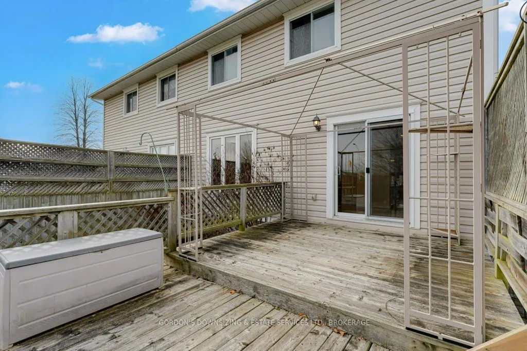 474 Evangeline Avenue, ON K7M 8V7