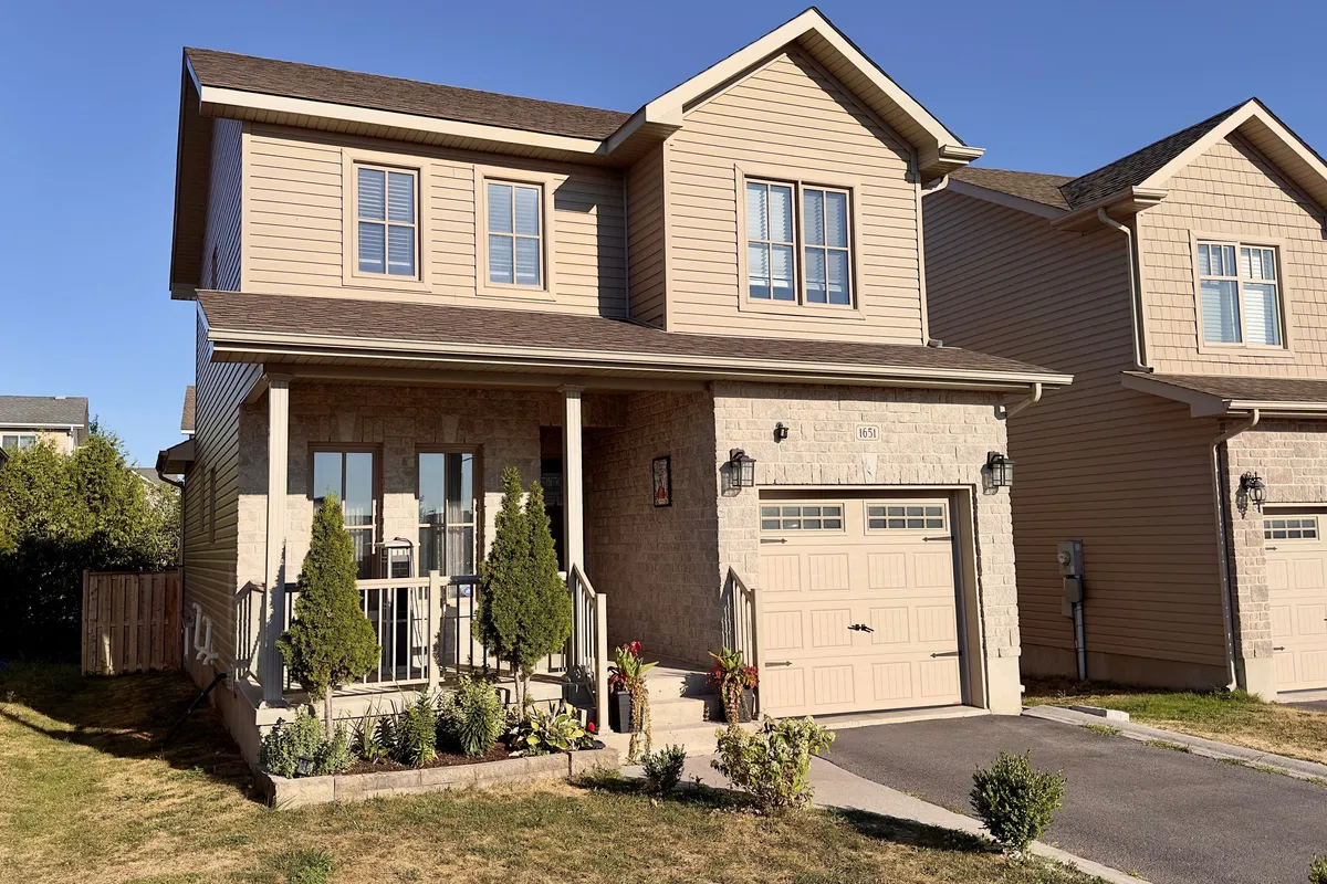 1651 Crimson Crescent, ON K7P 0J3