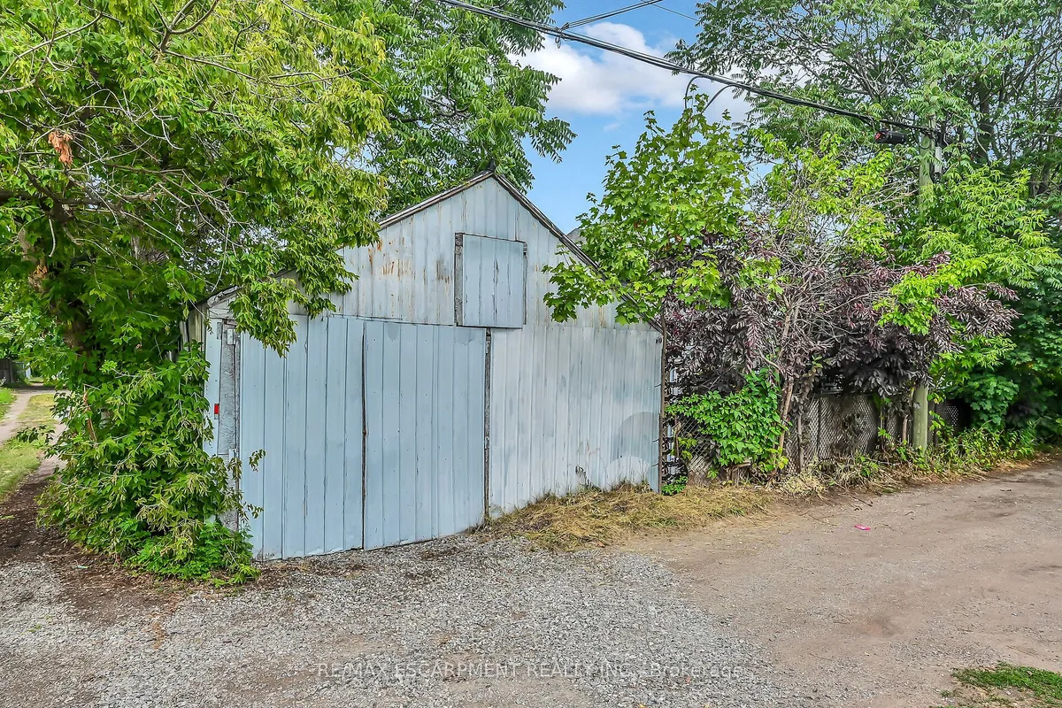 193 Glendale Avenue, ON L8L 7K2