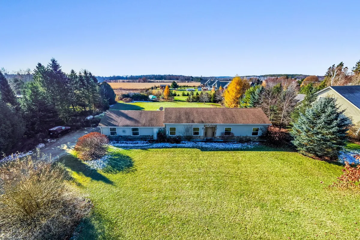 5860 Fifth Line, ON N0B 1Z0