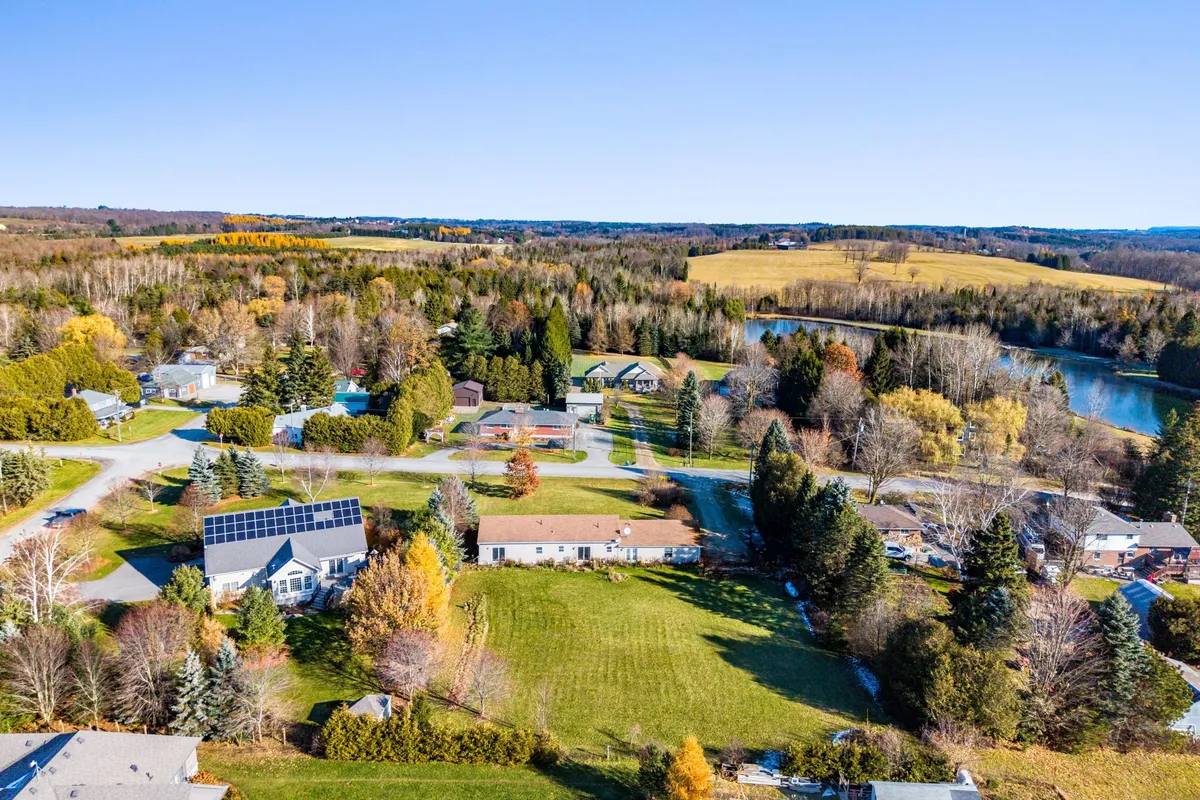 5860 Fifth Line, ON N0B 1Z0