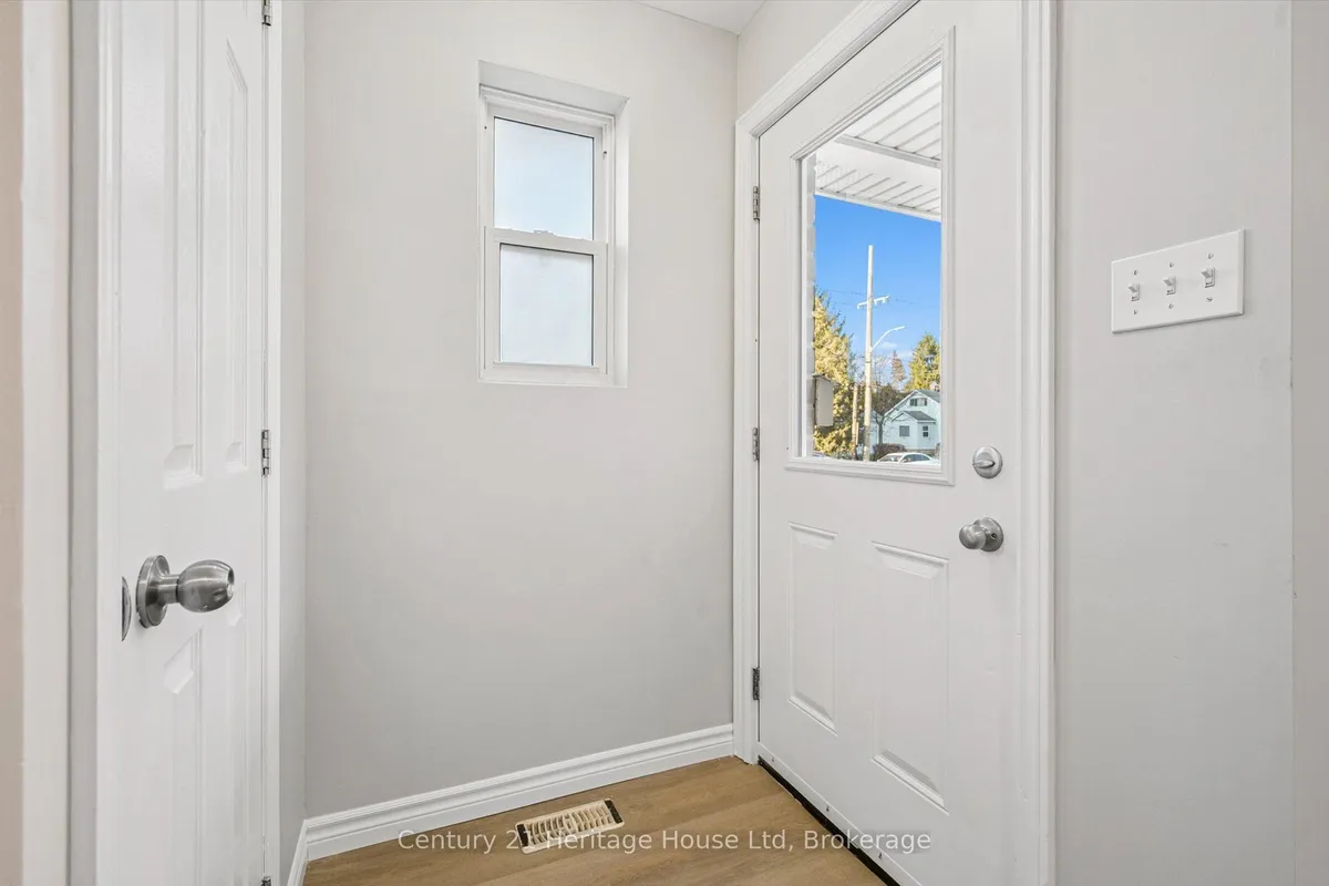 126 Forfar Street, ON N1M 1B2