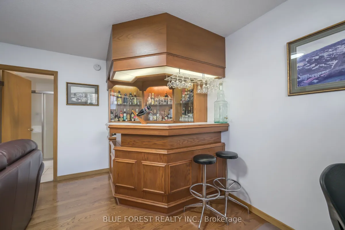 36 Golfdale Crescent, ON N6C 5P1