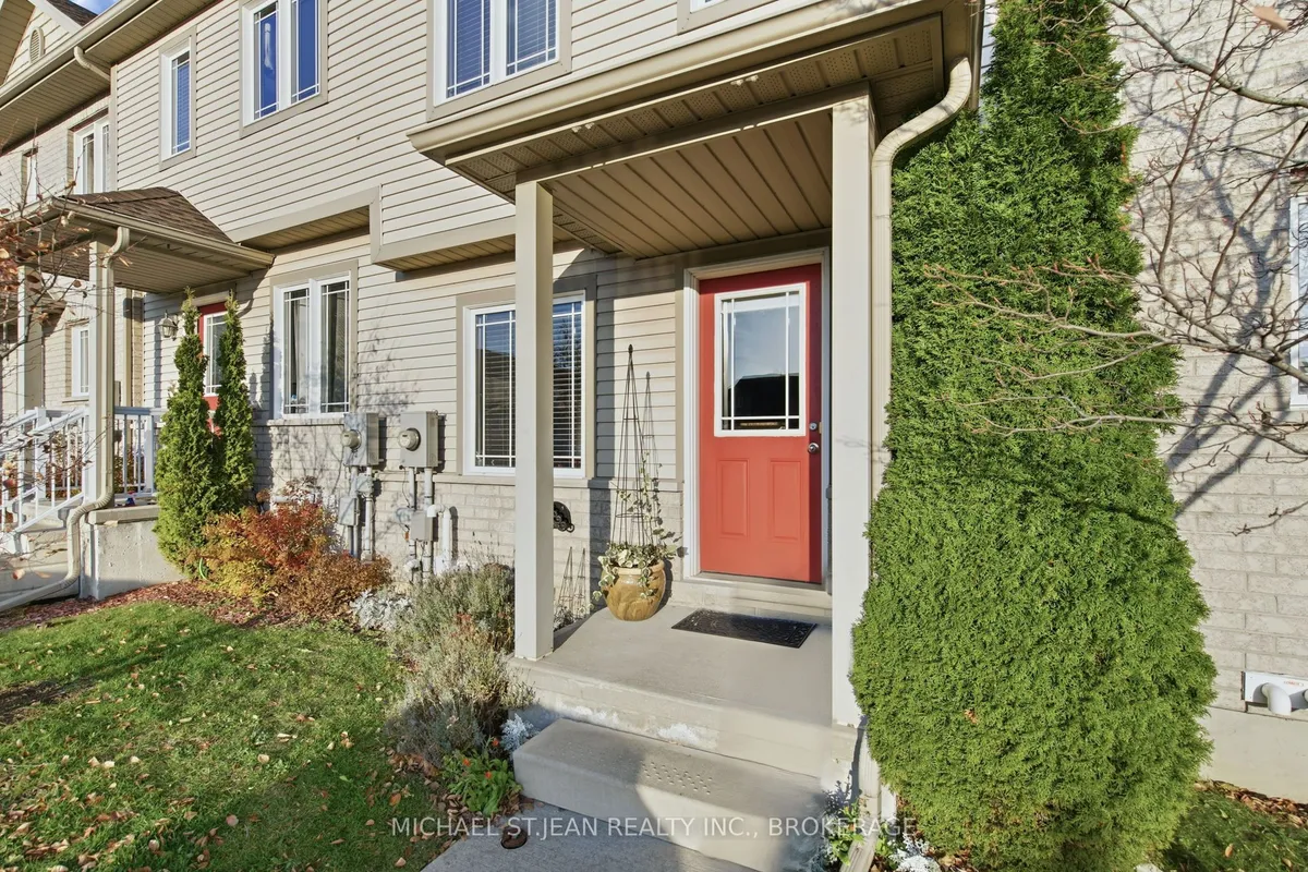 10 Foxglove Crescent, ON N2E 0E1