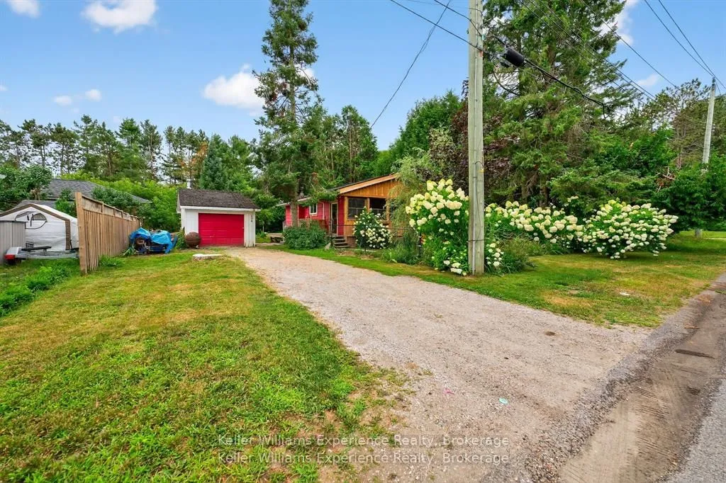 194 ANN Street, ON P1L 1L8