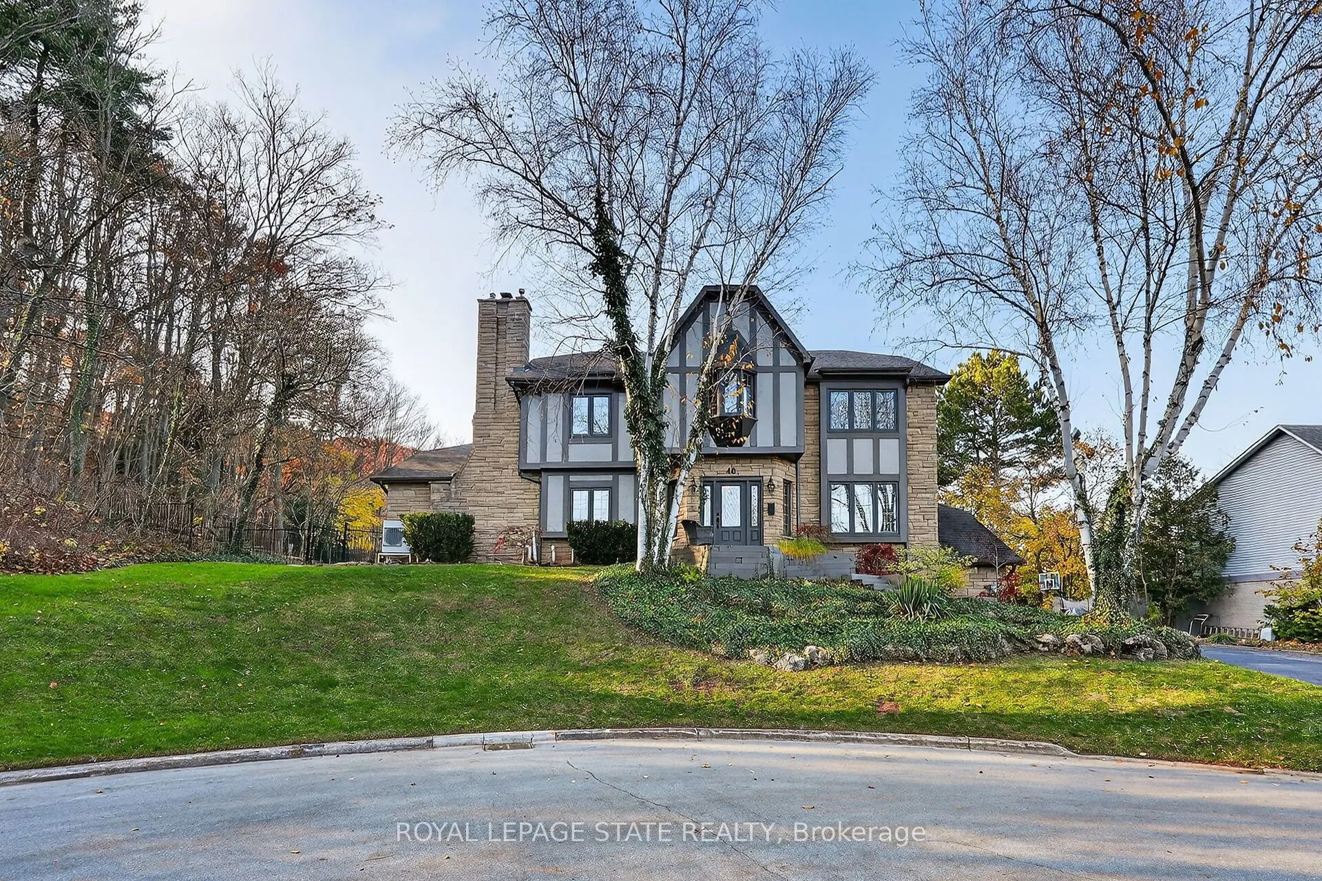 40 Parkwood Road, ON L3M 4K9